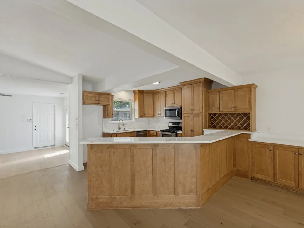 3728 Clubway Lane Farmers Branch, TX 75244