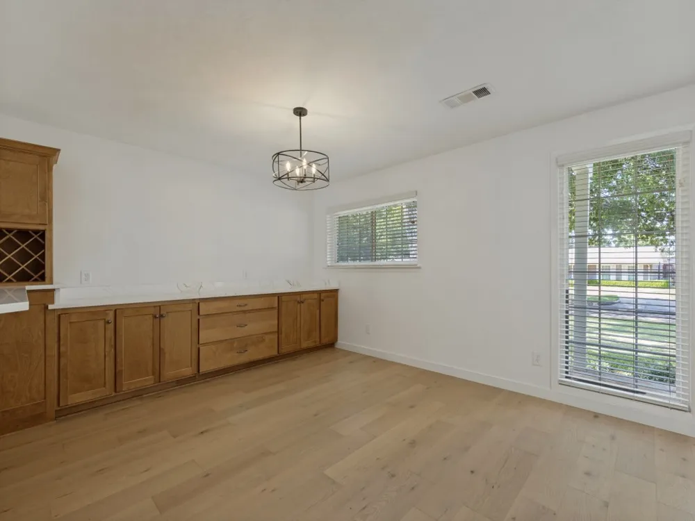 3728 Clubway Lane Farmers Branch, TX 75244