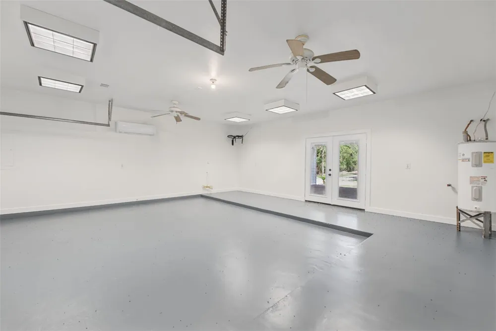 15276 Capitol Hill Road Montgomery, TX 77316