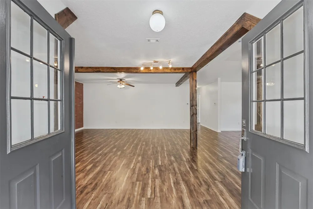 15276 Capitol Hill Road Montgomery, TX 77316
