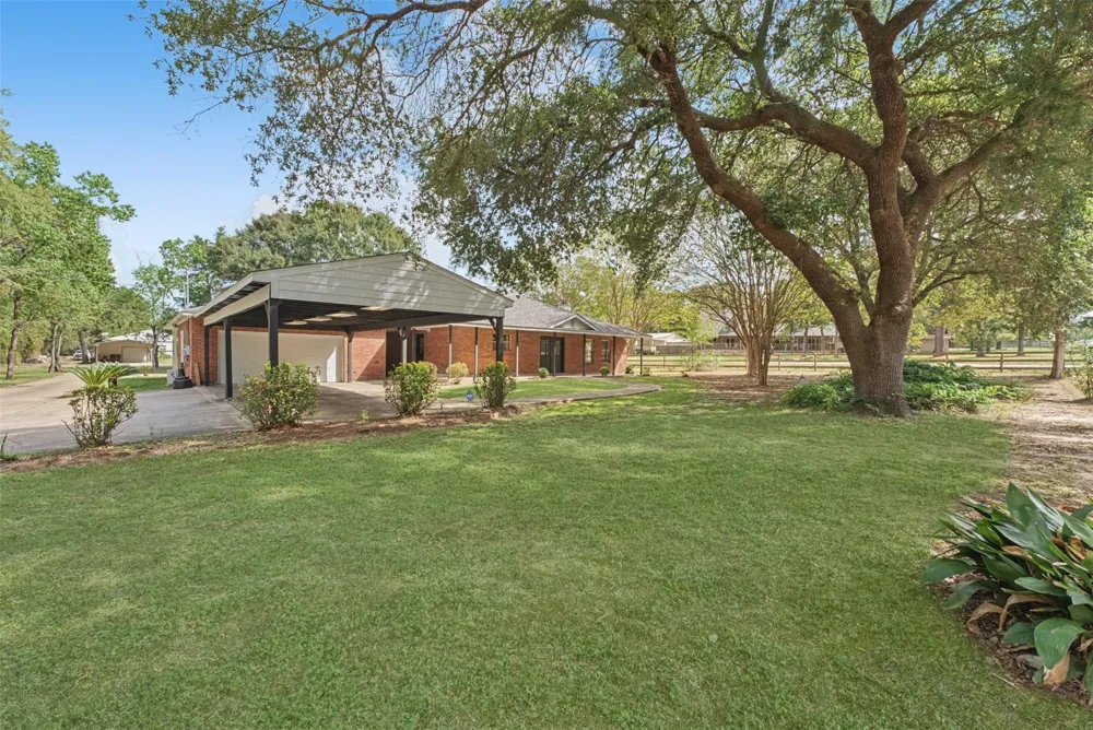 15276 Capitol Hill Road Montgomery, TX 77316