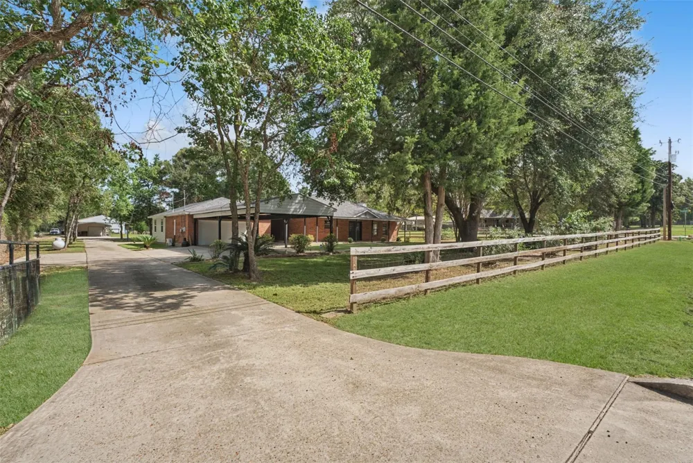 15276 Capitol Hill Road Montgomery, TX 77316