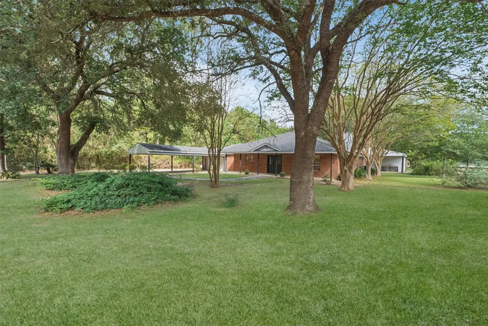 15276 Capitol Hill Road Montgomery, TX 77316