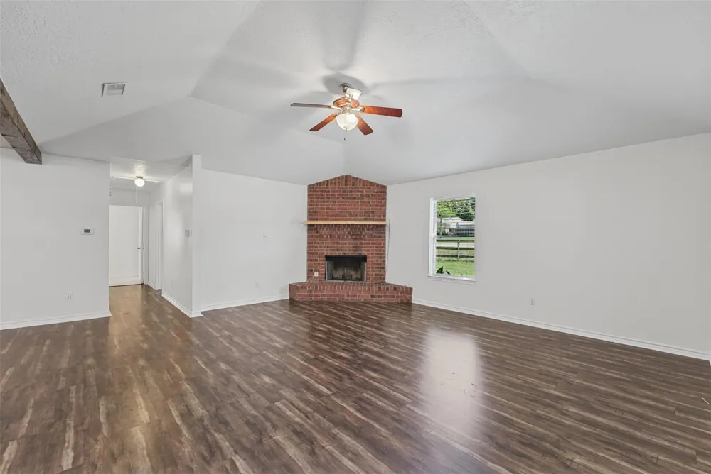 15276 Capitol Hill Road Montgomery, TX 77316