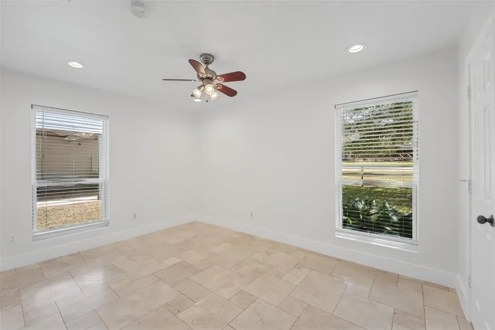15276 Capitol Hill Road Montgomery, TX 77316