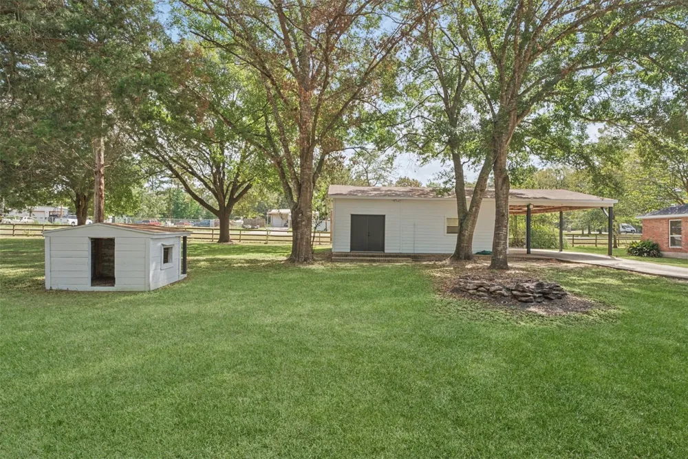 15276 Capitol Hill Road Montgomery, TX 77316