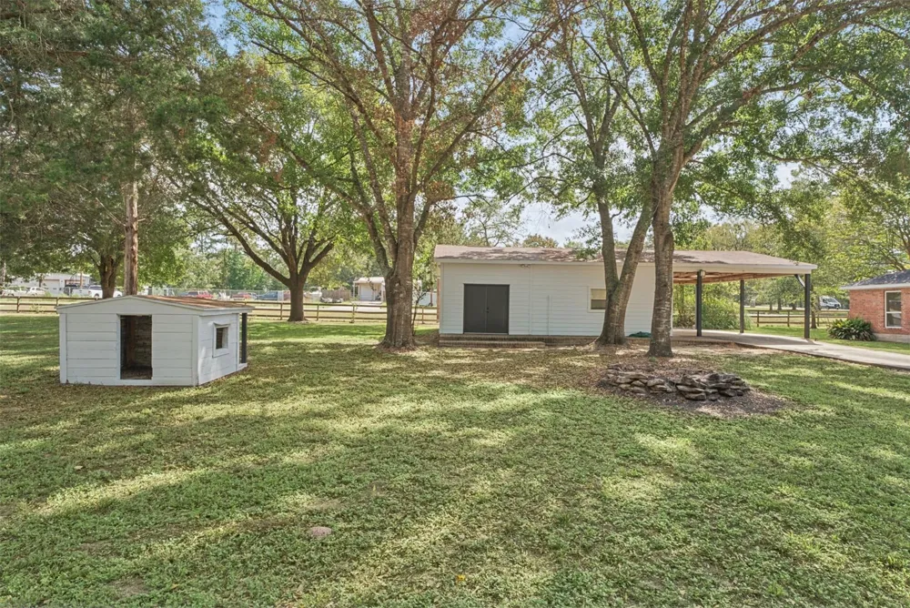 15276 Capitol Hill Road Montgomery, TX 77316