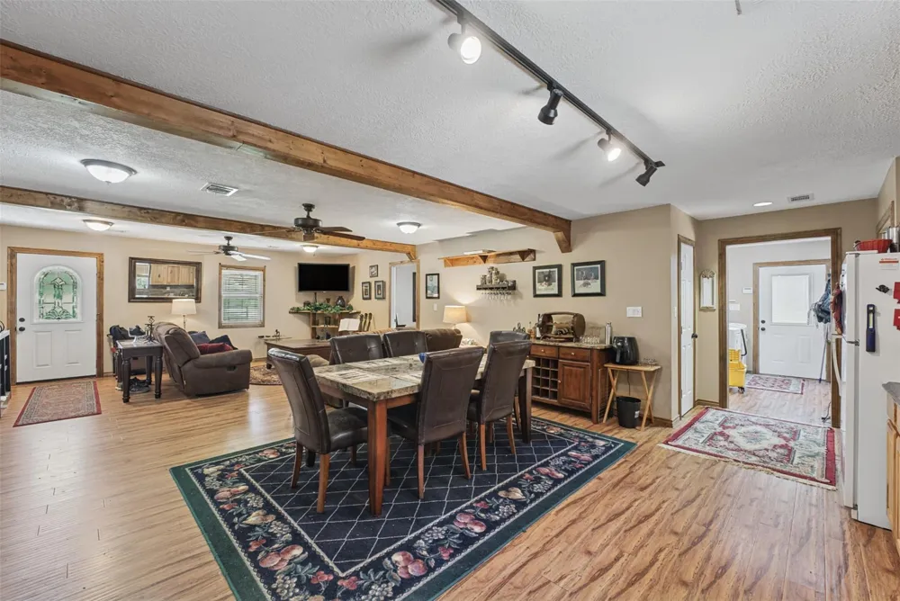 15276 Capitol Hill Road Montgomery, TX 77316