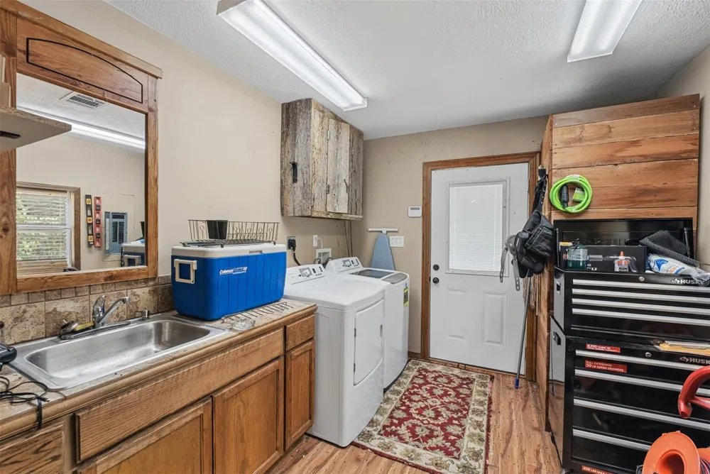 15276 Capitol Hill Road Montgomery, TX 77316