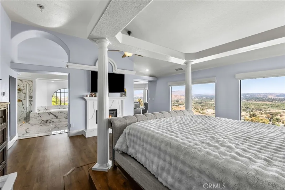 7077 Thunder Ridge Road Jurupa Valley, CA 92509