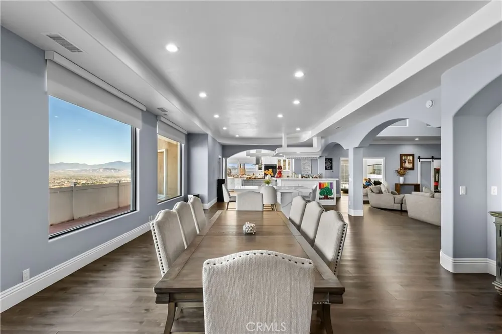 7077 Thunder Ridge Road Jurupa Valley, CA 92509