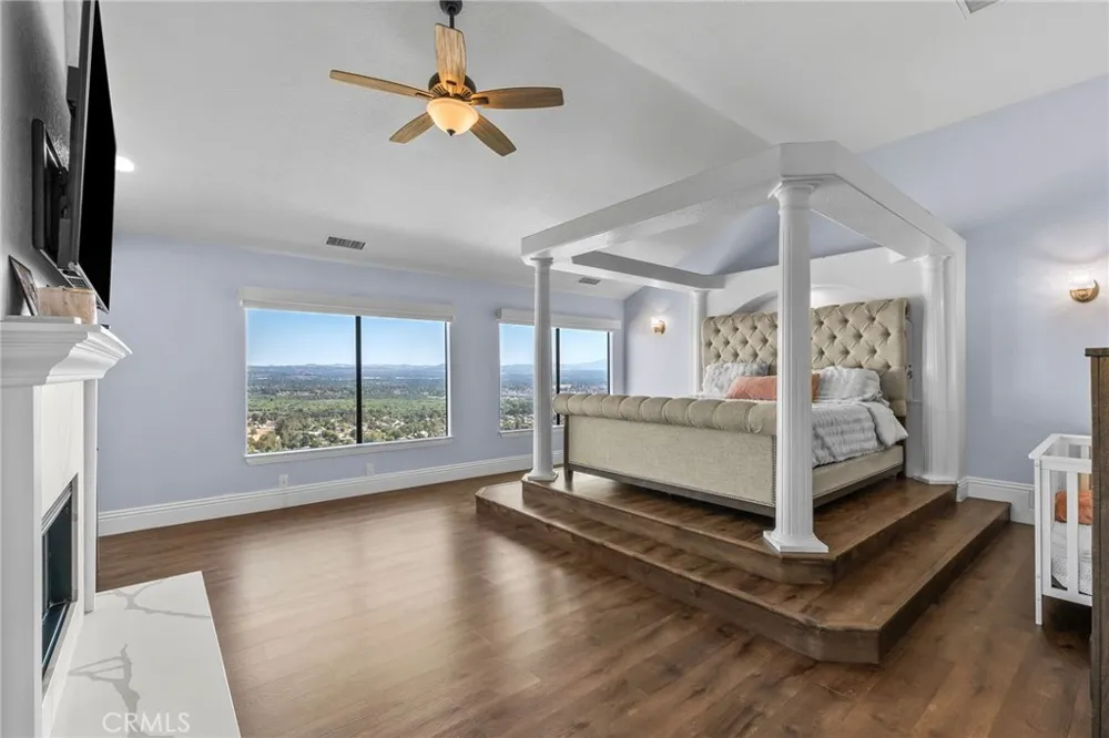 7077 Thunder Ridge Road Jurupa Valley, CA 92509