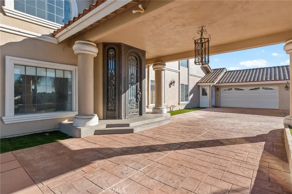 7077 Thunder Ridge Road Jurupa Valley, CA 92509