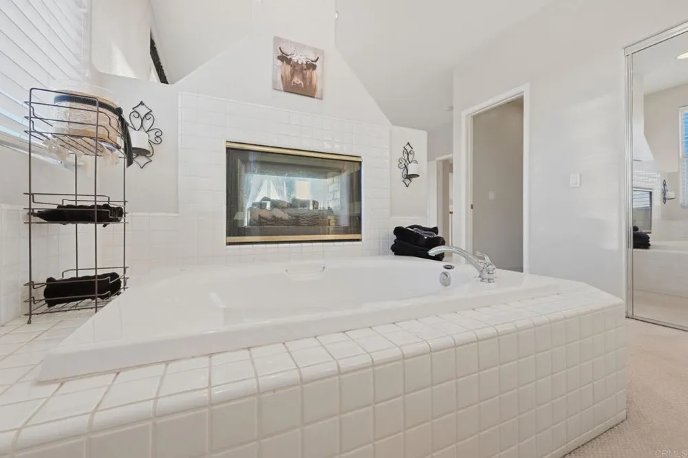 15844 Broad Oaks Road El Cajon, CA 92021