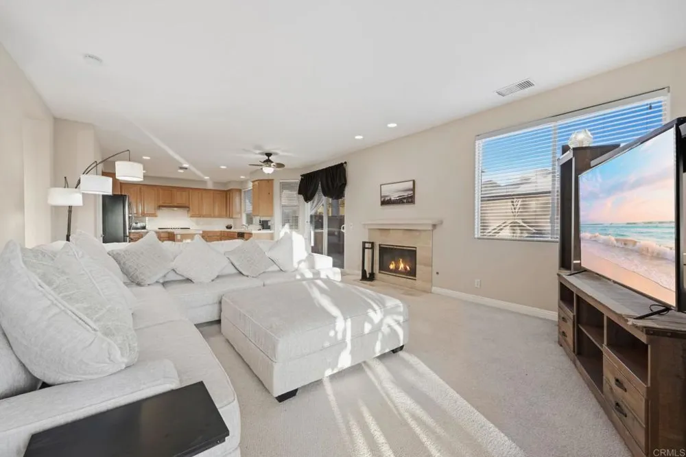 15844 Broad Oaks Road El Cajon, CA 92021