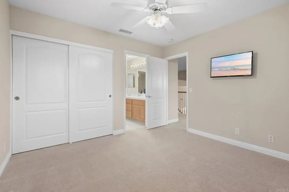15844 Broad Oaks Road El Cajon, CA 92021