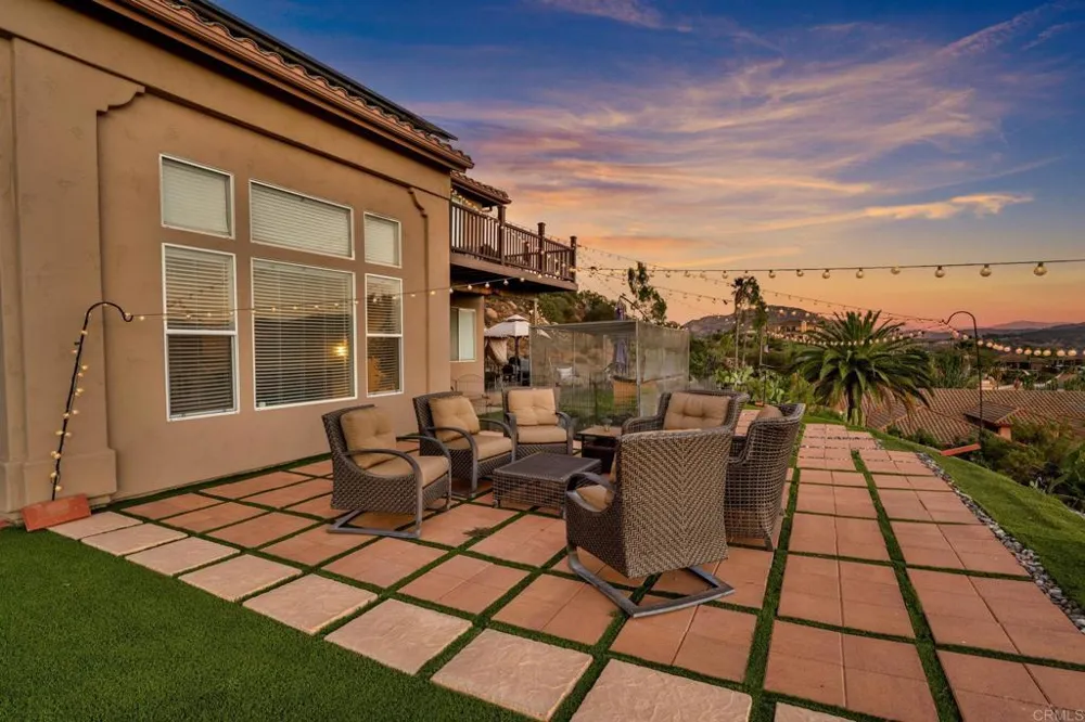 15844 Broad Oaks Road El Cajon, CA 92021