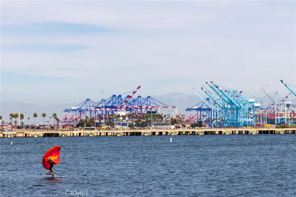 511 S Harbor #412 San Pedro, CA 90731