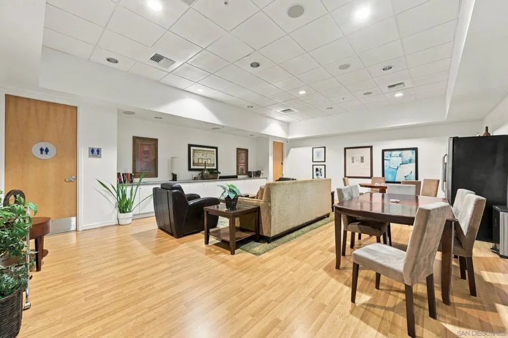 350 W Ash #1106 San Diego, CA 92101