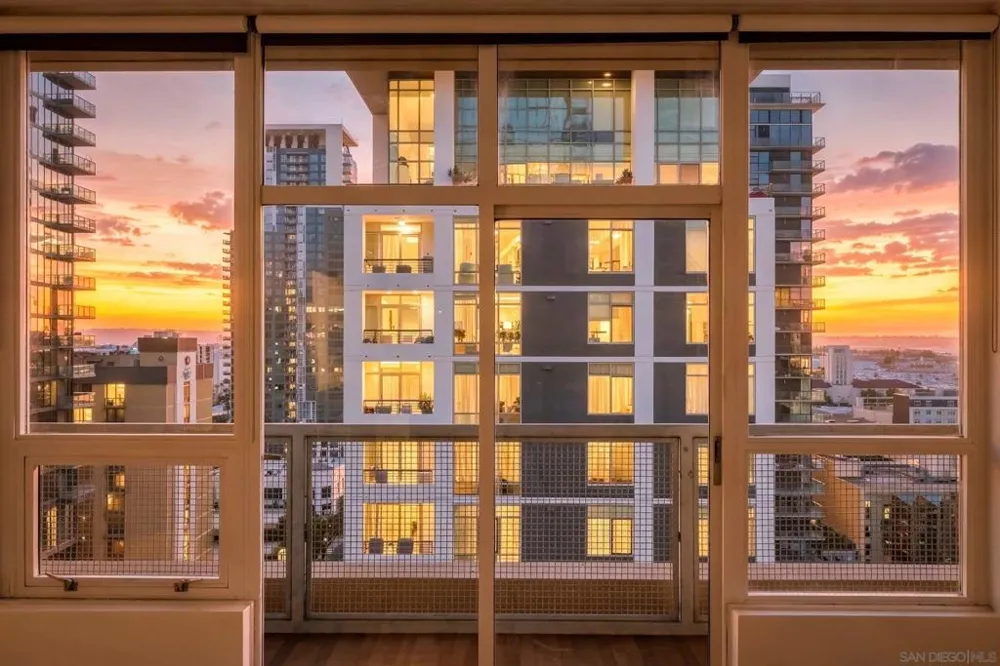 350 W Ash #1106 San Diego, CA 92101