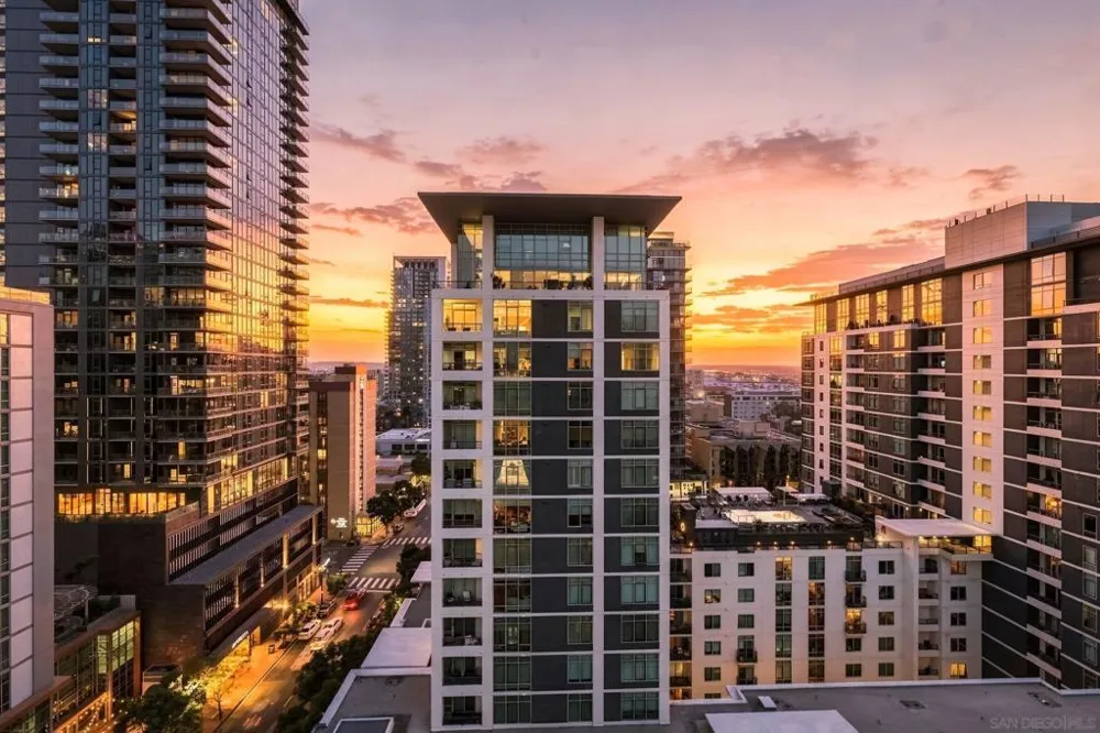 350 W Ash #1106 San Diego, CA 92101
