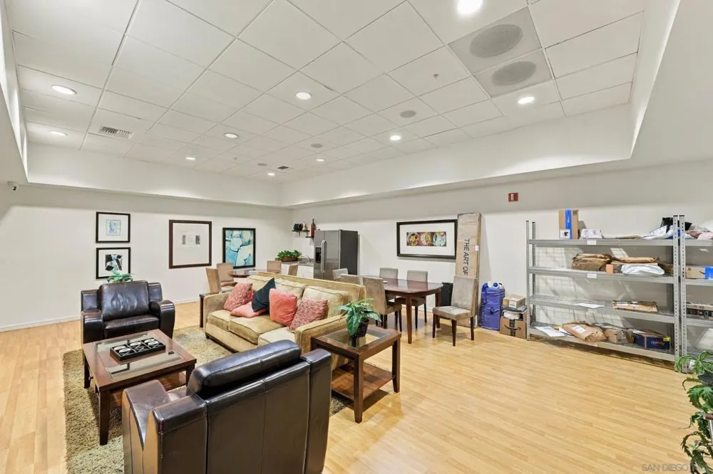 350 W Ash #1106 San Diego, CA 92101