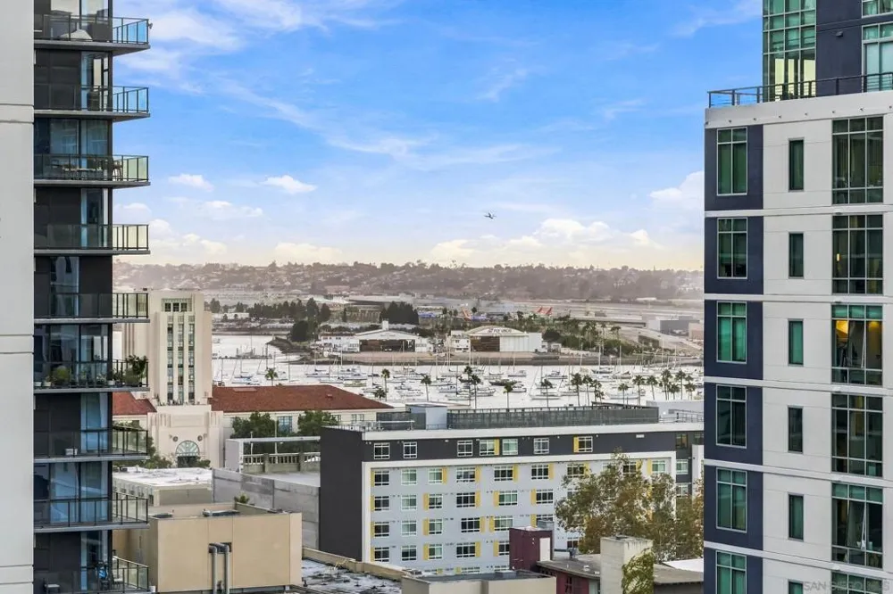 350 W Ash #1106 San Diego, CA 92101