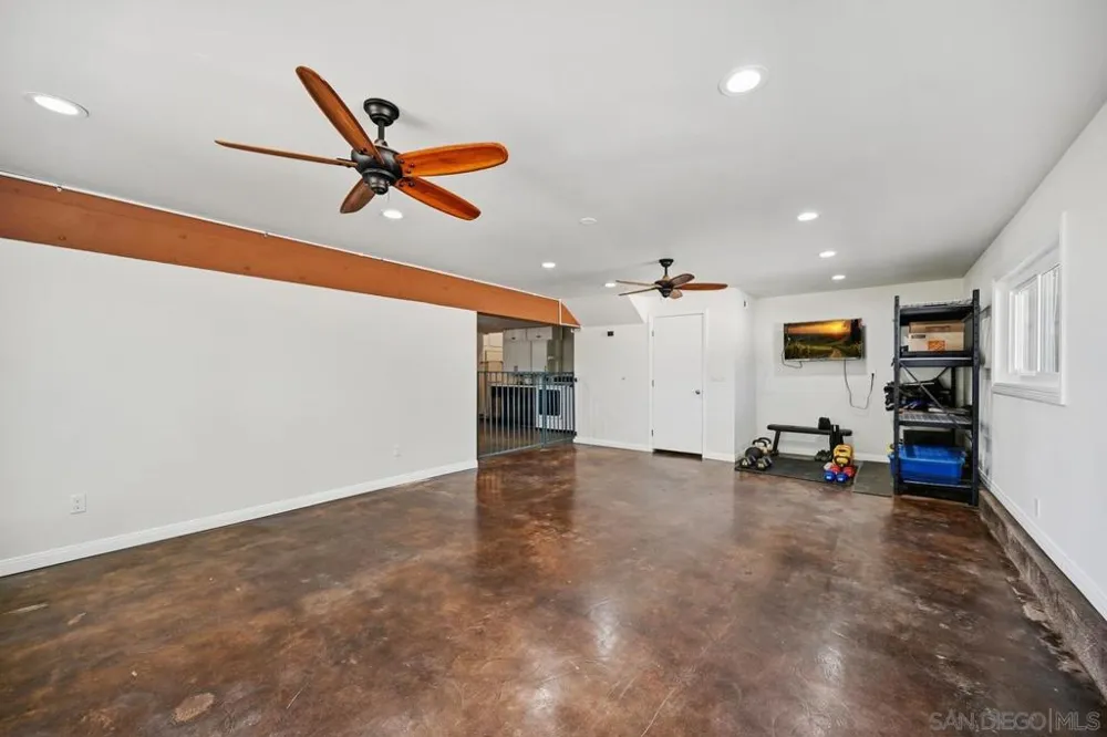 4488 La Canada Fallbrook, CA 92028