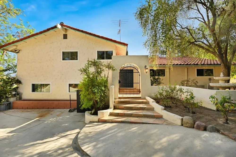 4488 La Canada Fallbrook, CA 92028