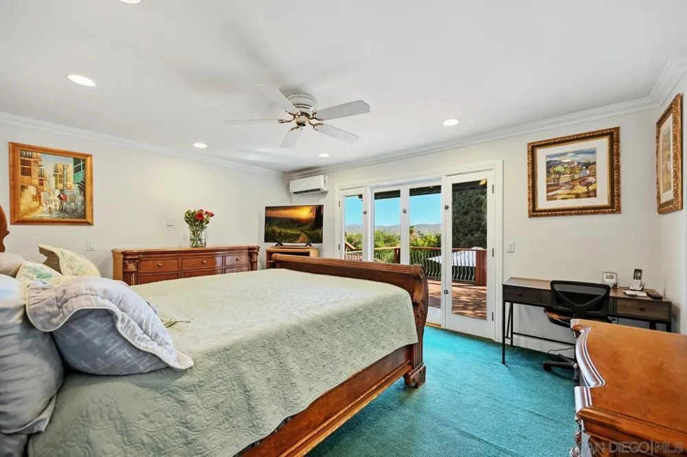 4488 La Canada Fallbrook, CA 92028
