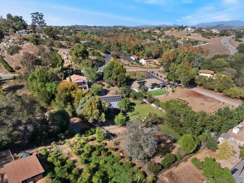 4488 La Canada Fallbrook, CA 92028