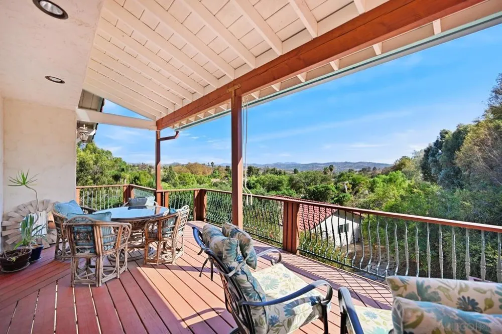 4488 La Canada Fallbrook, CA 92028
