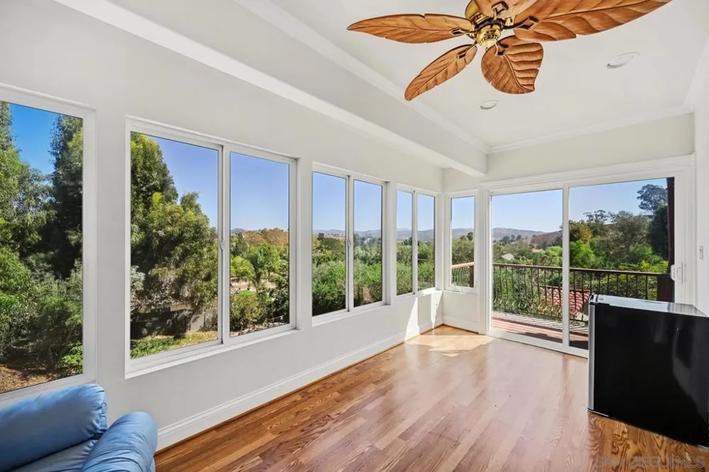 4488 La Canada Fallbrook, CA 92028