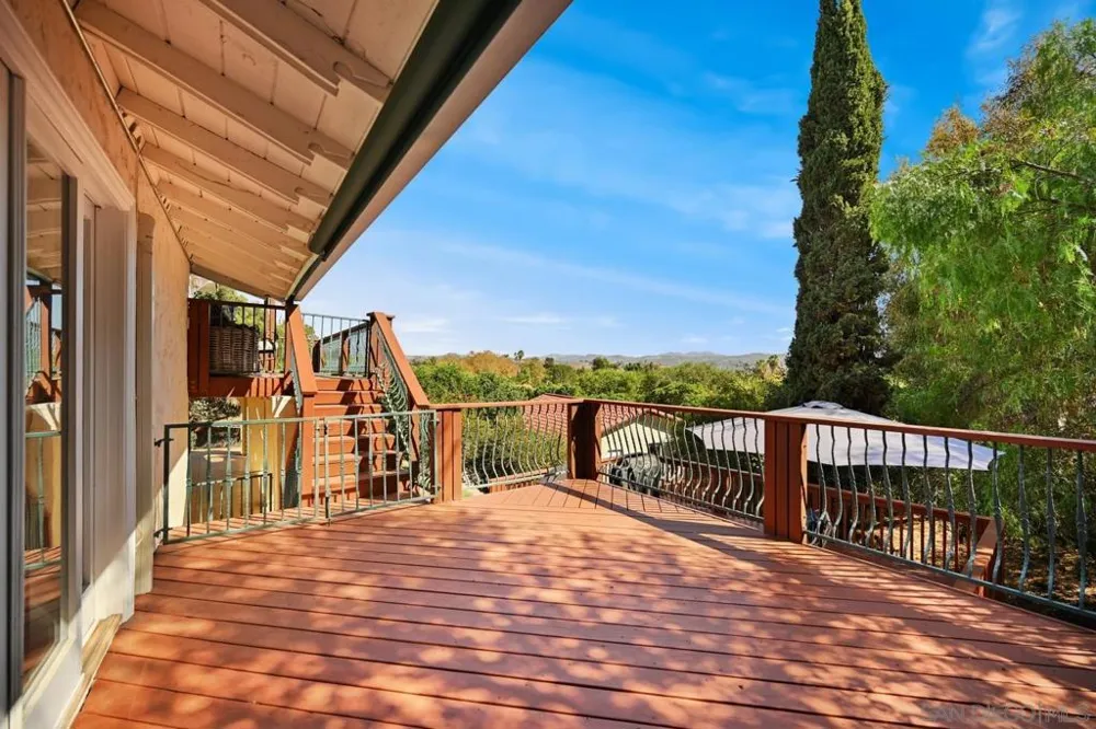 4488 La Canada Fallbrook, CA 92028