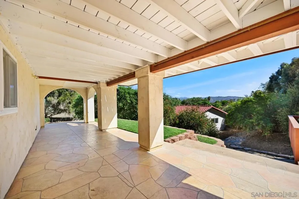 4488 La Canada Fallbrook, CA 92028