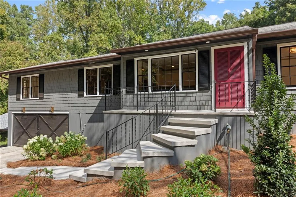 1052 Country Lane NE Atlanta, GA 30324