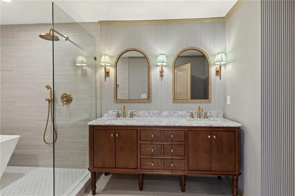 1052 Country Lane NE Atlanta, GA 30324