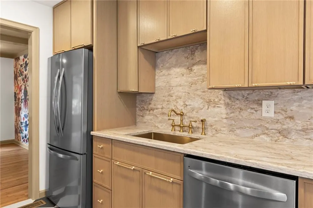 1052 Country Lane NE Atlanta, GA 30324