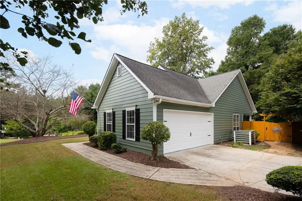 4068 Tiffany Rae Cove Buford, GA 30519