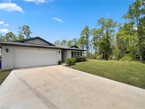 3107 35th Street W