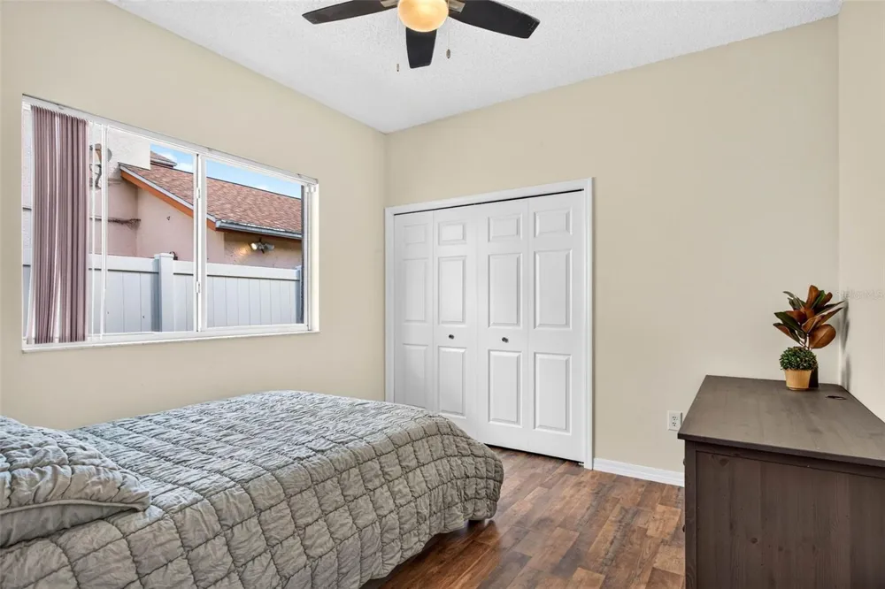 10007 VISTA POINTE DRIVE Tampa, FL 33635