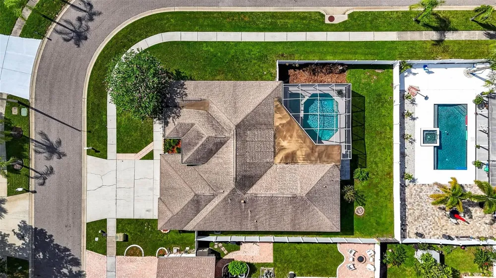 10007 VISTA POINTE DRIVE Tampa, FL 33635