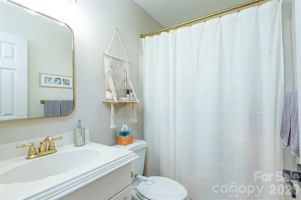 11 High Meadow Drive Weaverville, NC 28787