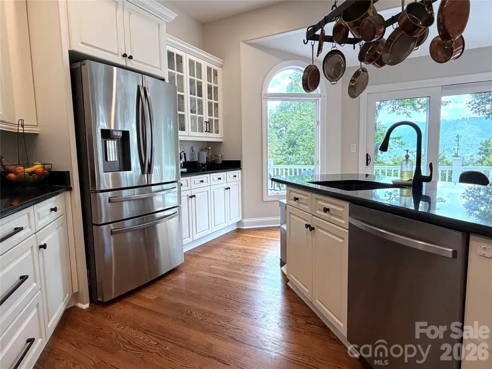 11 High Meadow Drive Weaverville, NC 28787