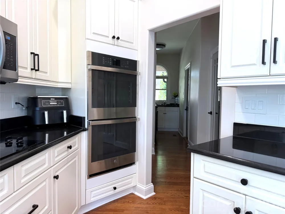 11 High Meadow Drive Weaverville, NC 28787