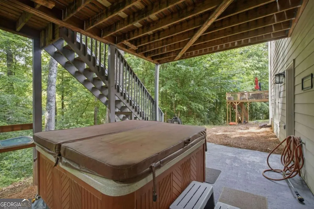4092 Suwanee Mill DR Buford, GA 30518