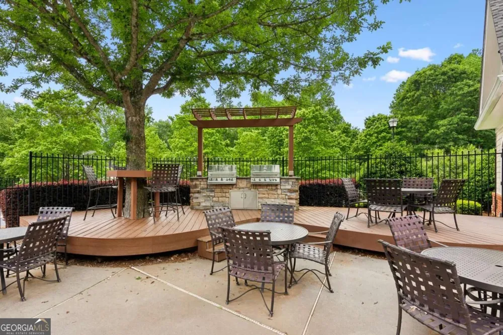4092 Suwanee Mill DR Buford, GA 30518