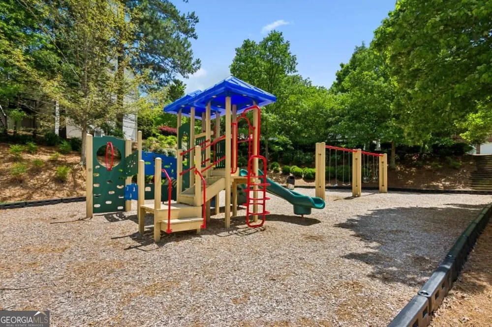4092 Suwanee Mill DR Buford, GA 30518