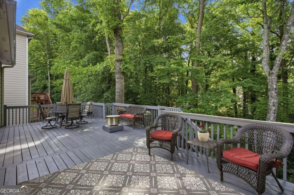 4092 Suwanee Mill DR Buford, GA 30518