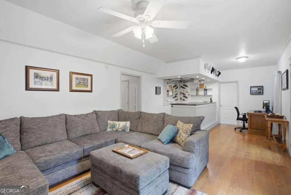 4092 Suwanee Mill DR Buford, GA 30518